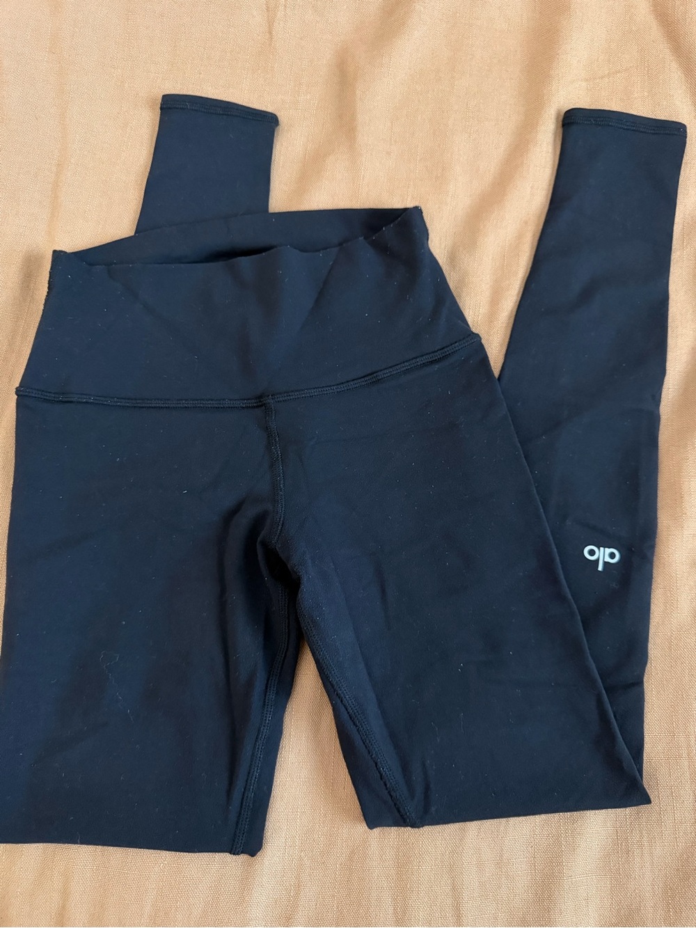 ALO Yoga Black High Waist Leggings. Size small.